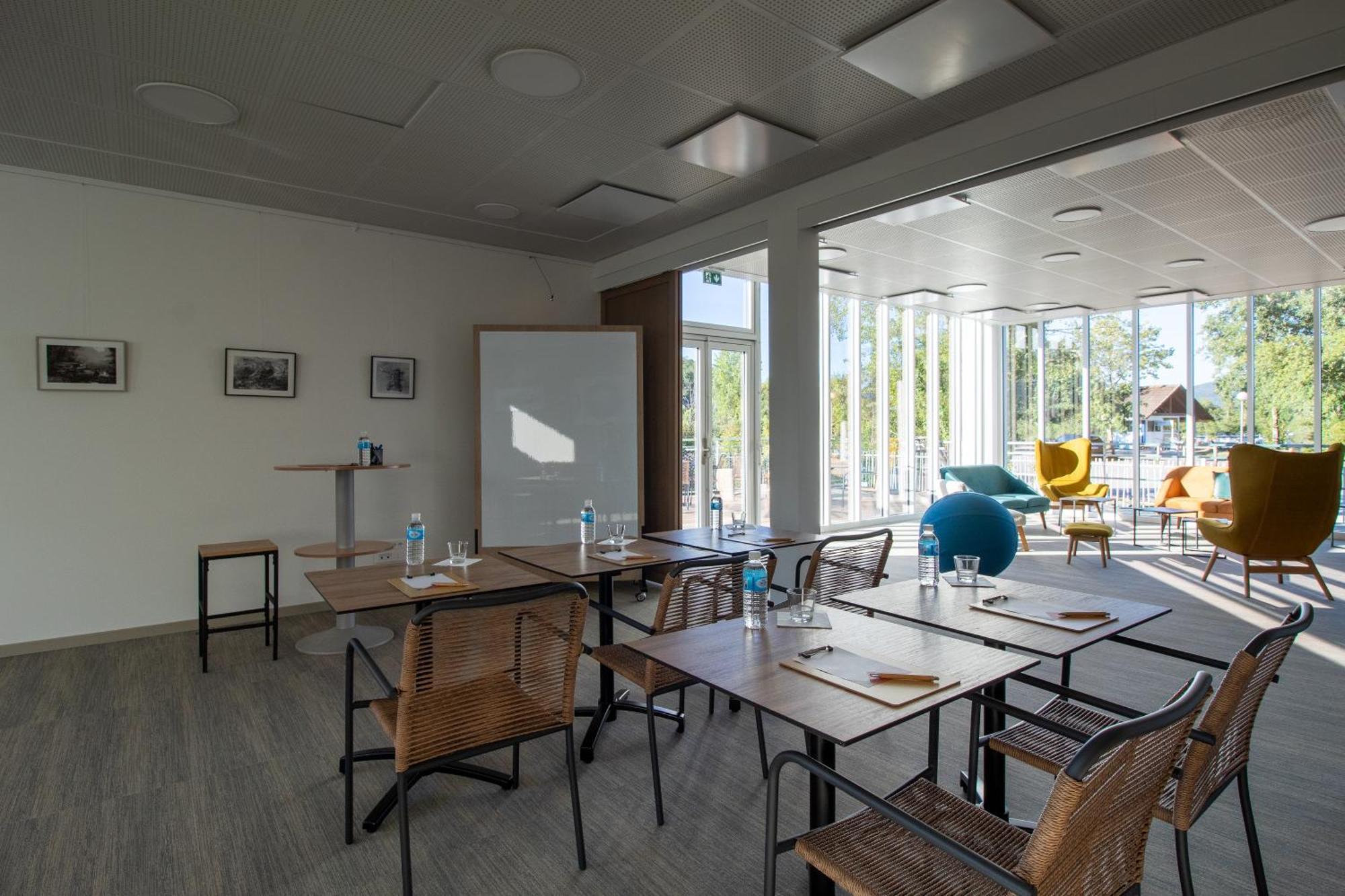 Shana Hotel & Residence Chanaz Εξωτερικό φωτογραφία