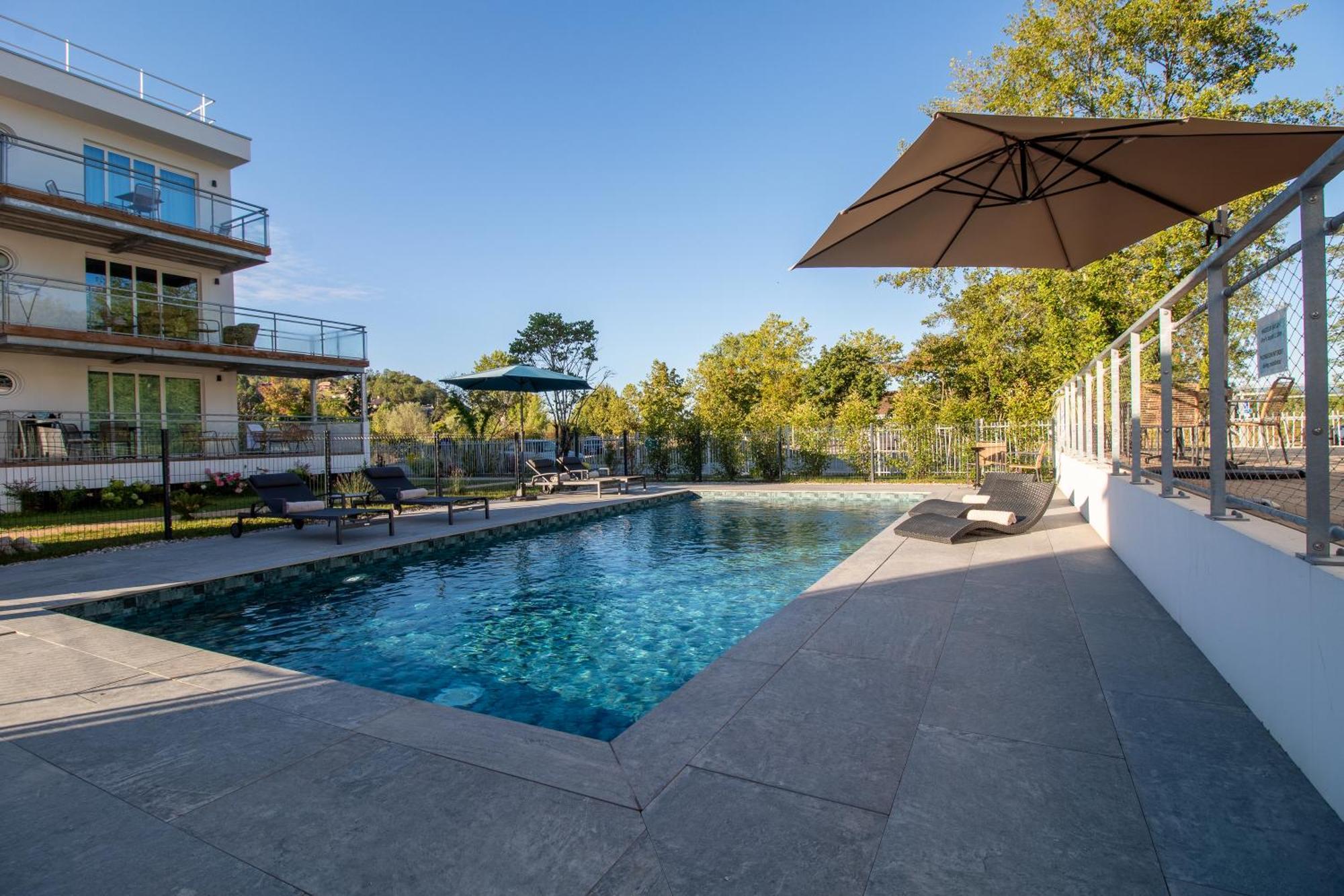 Shana Hotel & Residence Chanaz Εξωτερικό φωτογραφία